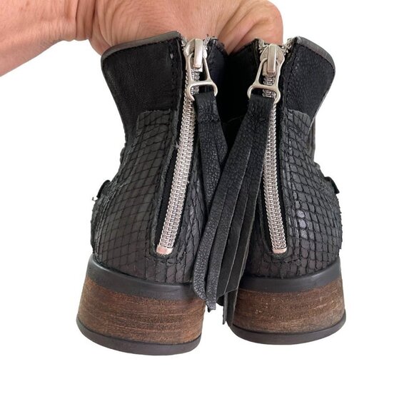 Freeman T. Porter Womens Moto Booties Size 9 Black Textured Leather Zipper Back - Picture 4 of 15